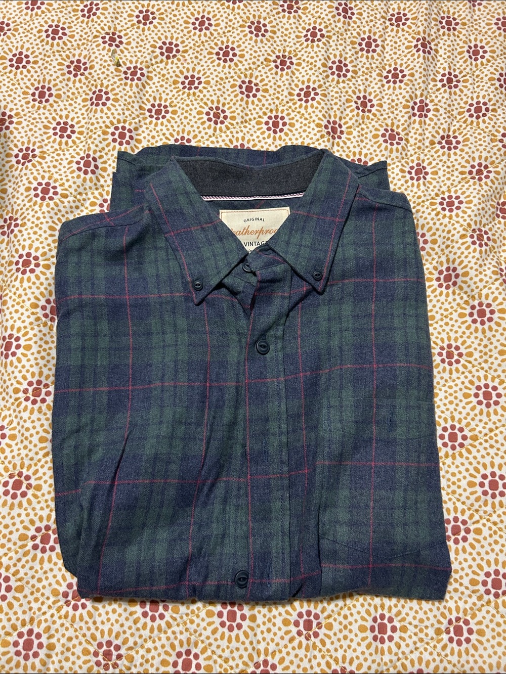 Unbranded Men's Green Plaid Button-Down Shirt